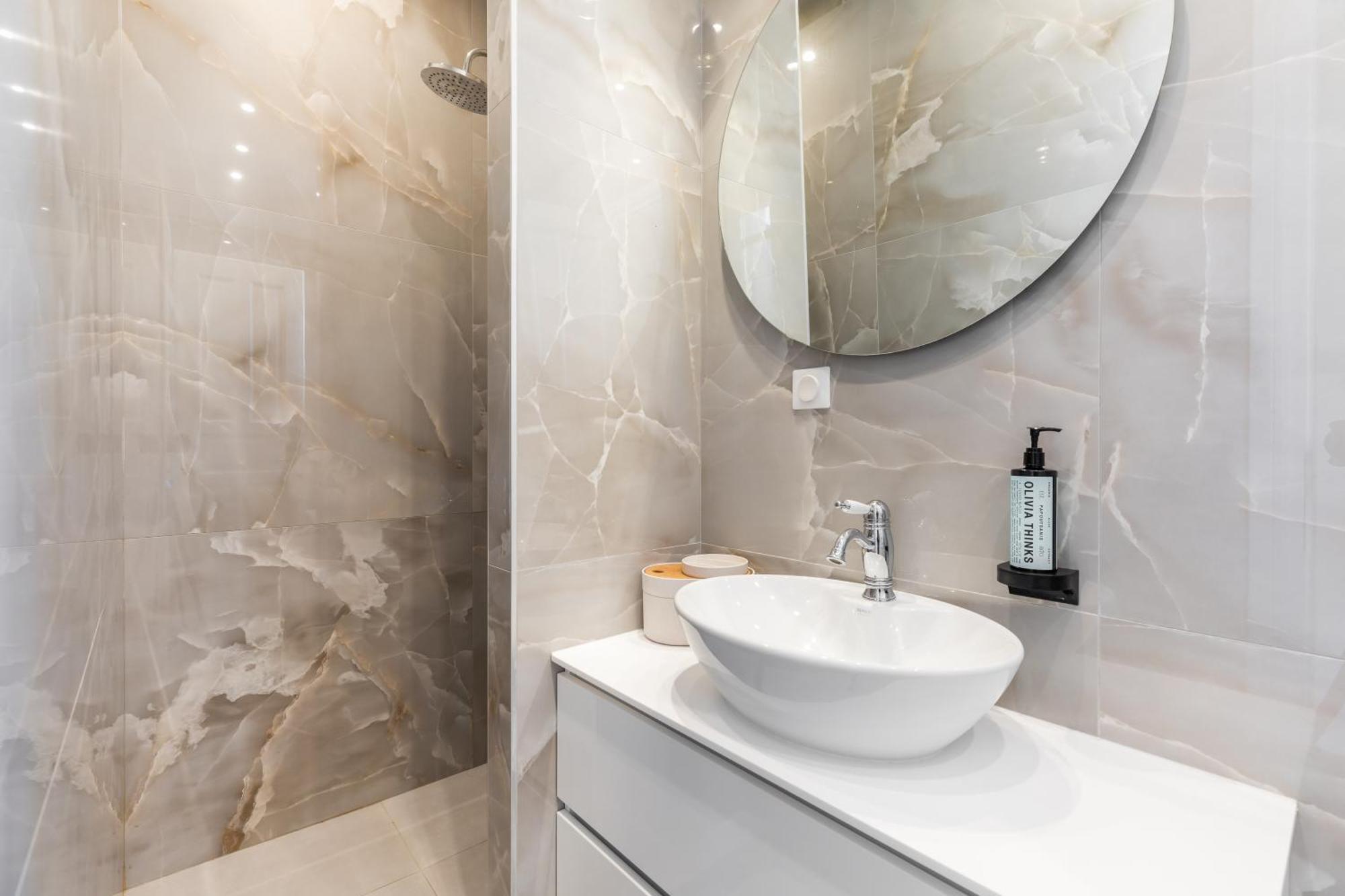Zoe By Halu! Lovely Penthouse In The Center Thessaloniki Exterior photo